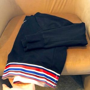 Nike cropped sweatshirt